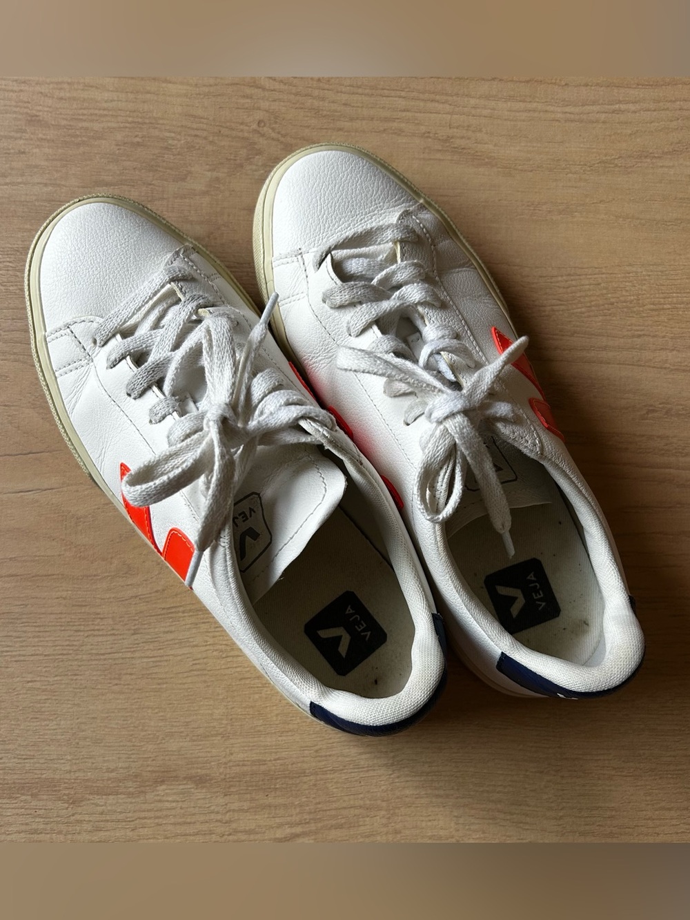 Veja Campo Leather White, Orange and Blue Silver Accents FLUO Women’s Size US 8 - Picture 2 of 8